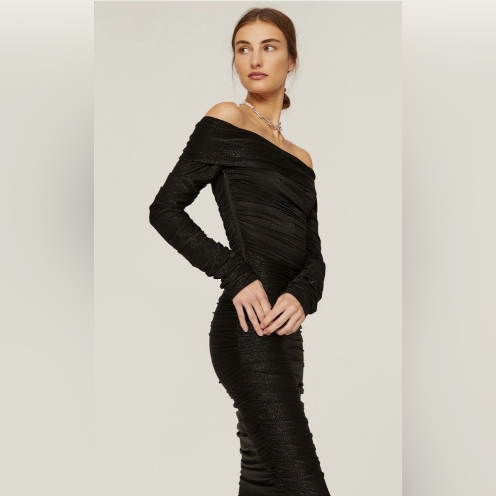 Bronx & Banco Amara Ruched Long Sleeve Off the Shoulder Midi Dress Black M - Picture 3 of 8